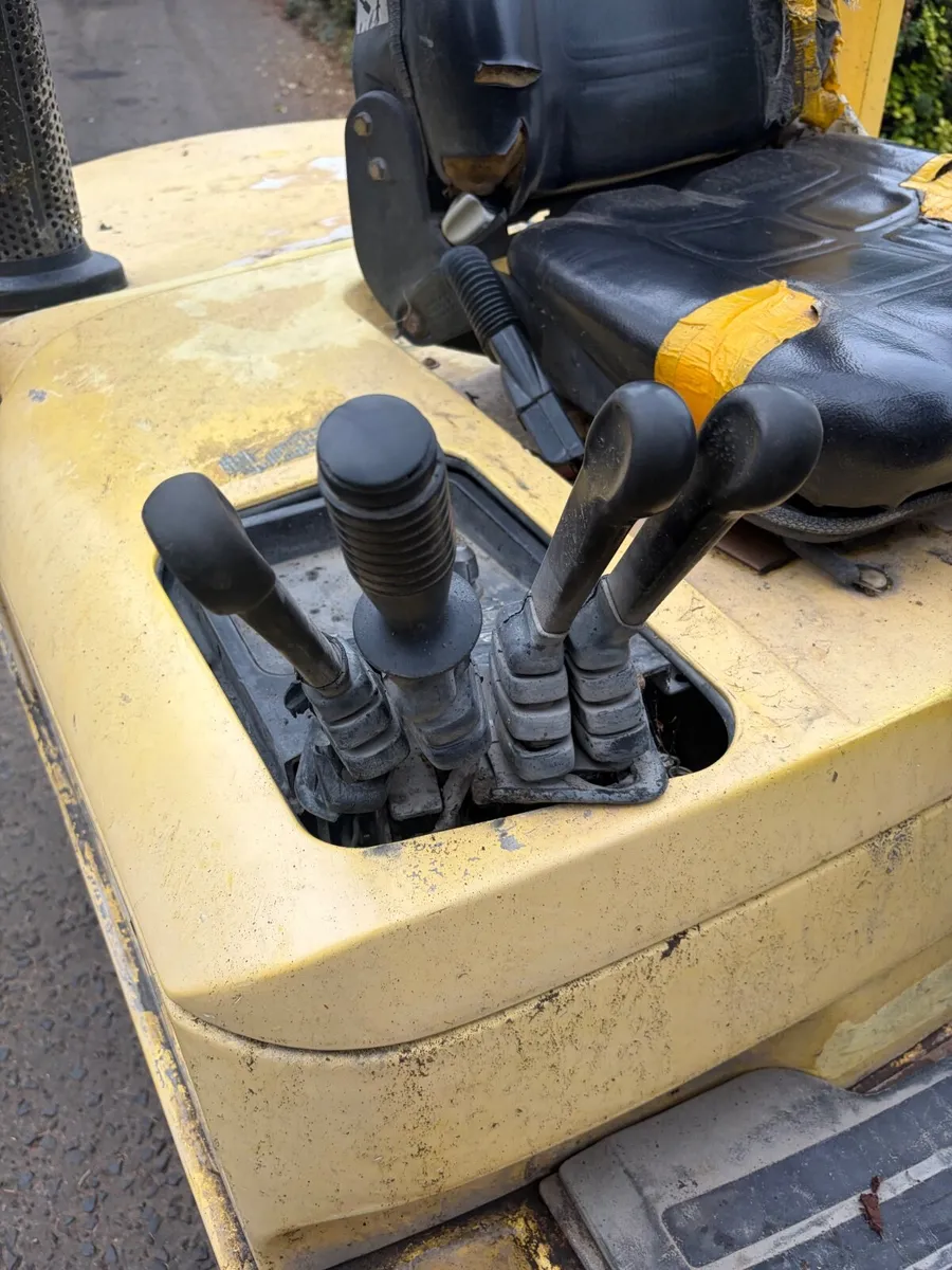 Forklift 3.2 ton - Image 2