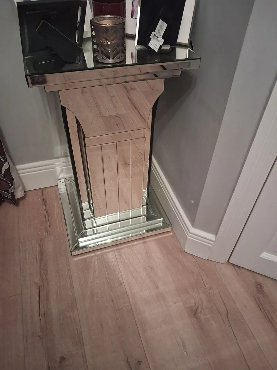 Home furnishings - Image 4
