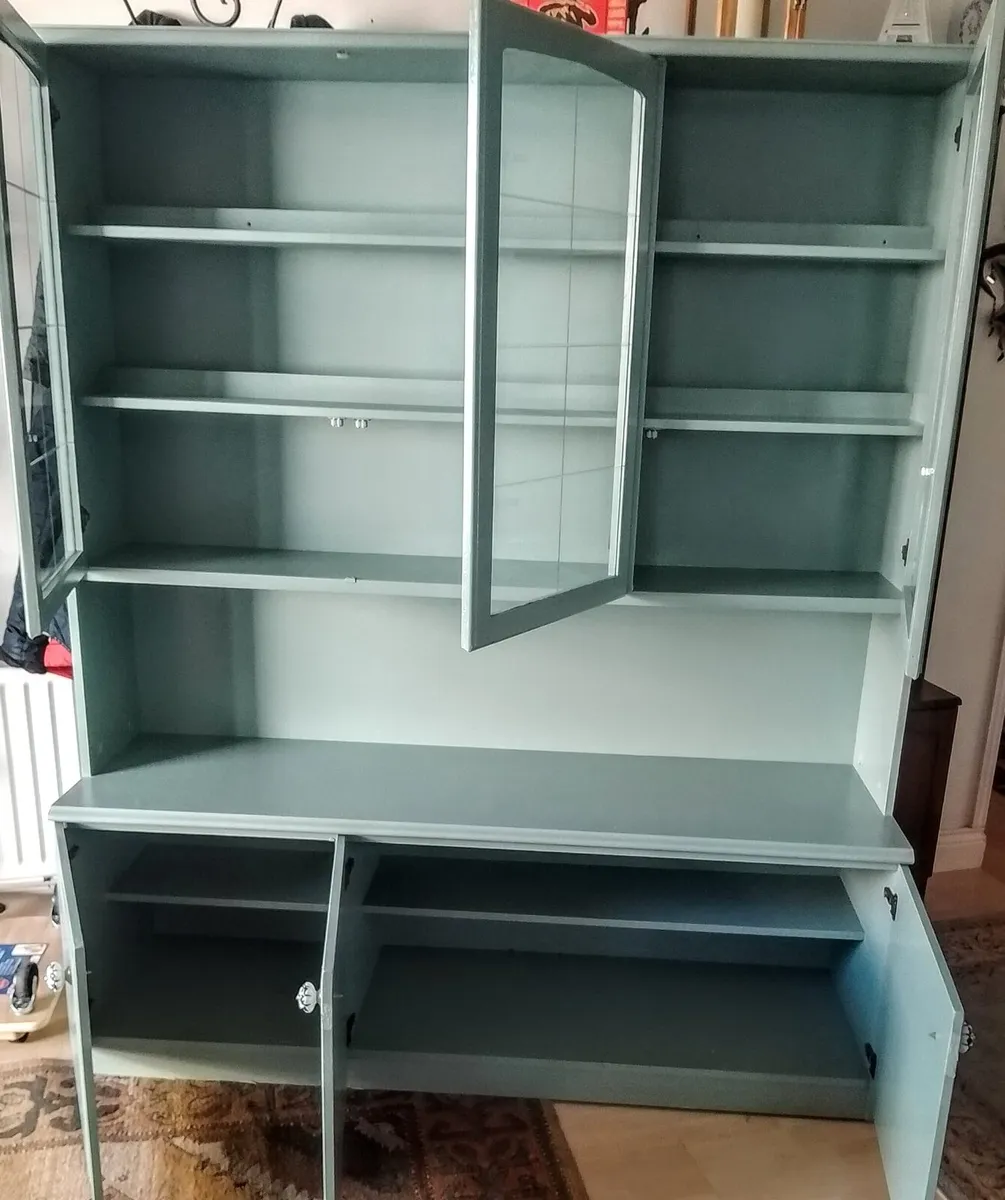 Beautiful restored cabinet. - Image 4