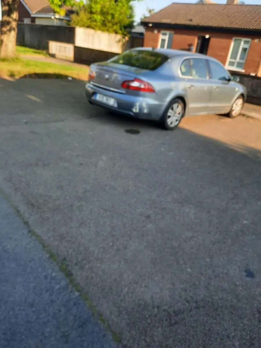 Skoda superb 2011 - Image 3