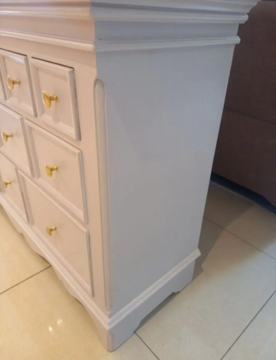 Chest if drawers - Image 4
