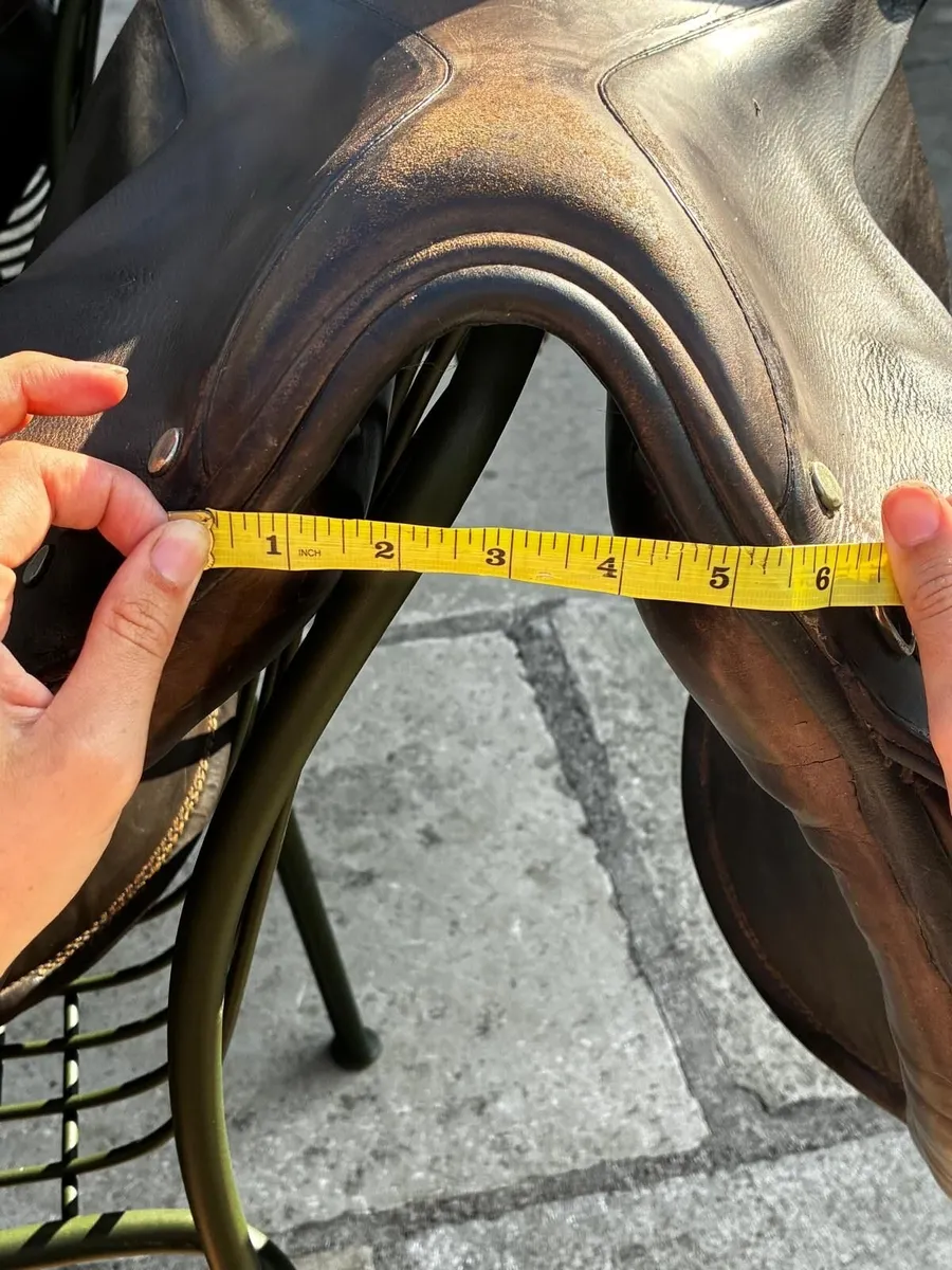 18" Saddle - Image 2