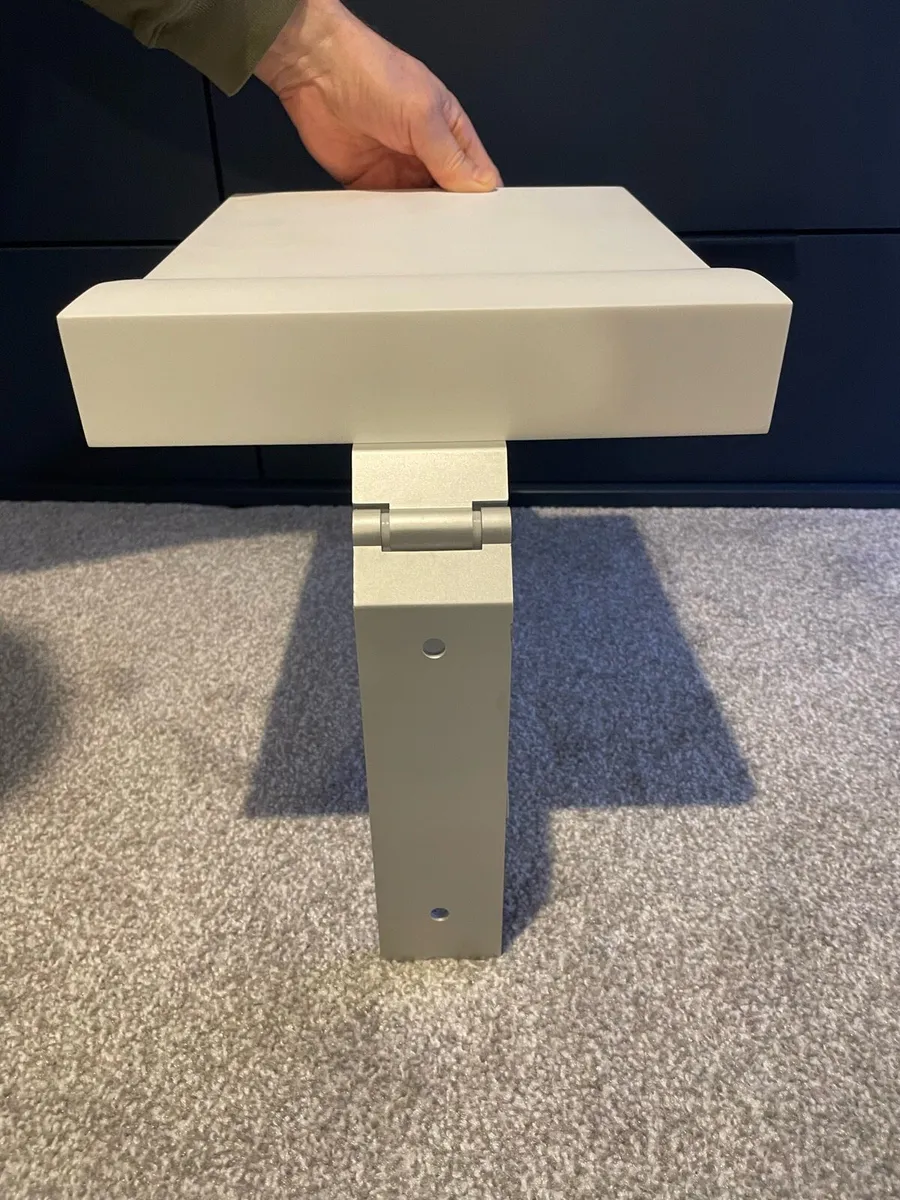 New folding seat. - Image 2