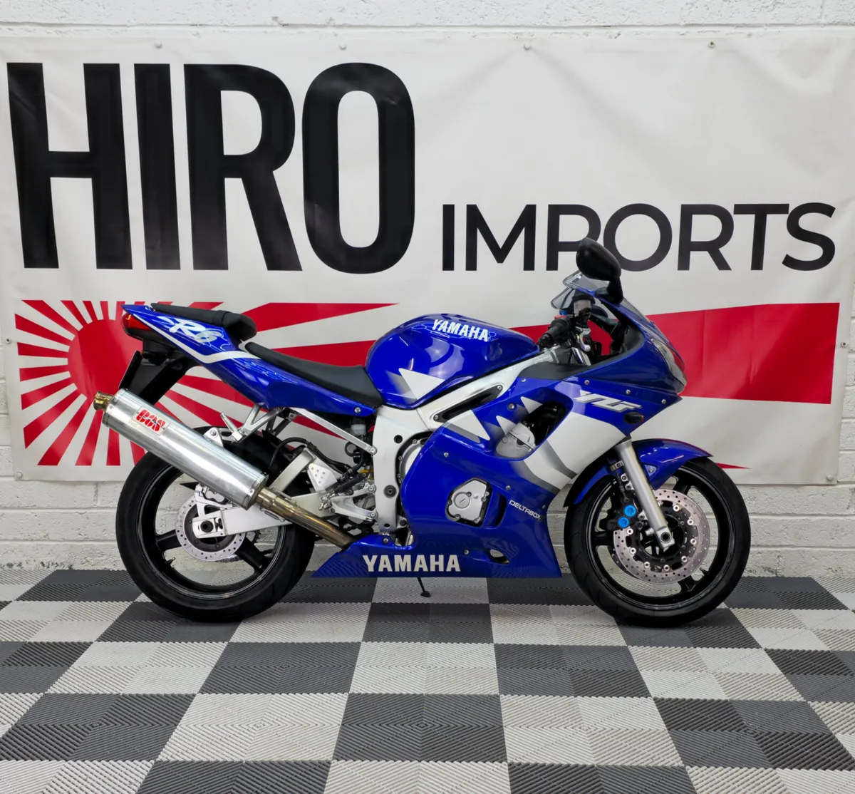 Yamaha YZF R6 - Image 1