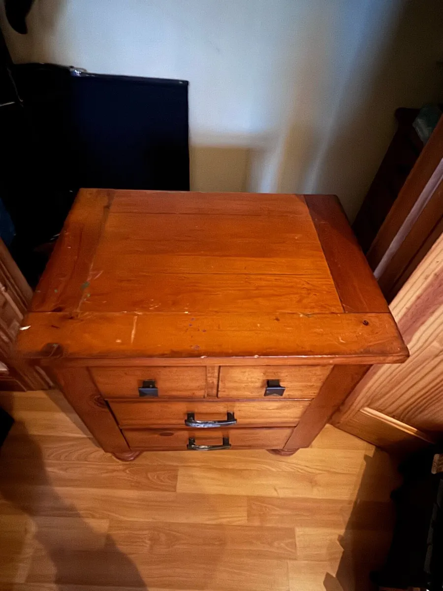 Bedroom Lockers / Bedside Drawers - Image 1