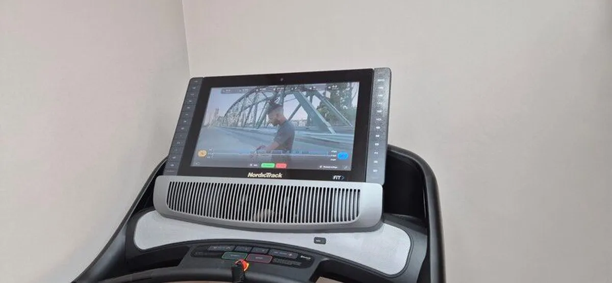 NordicTrack 2950 - 236KM total use - Image 1
