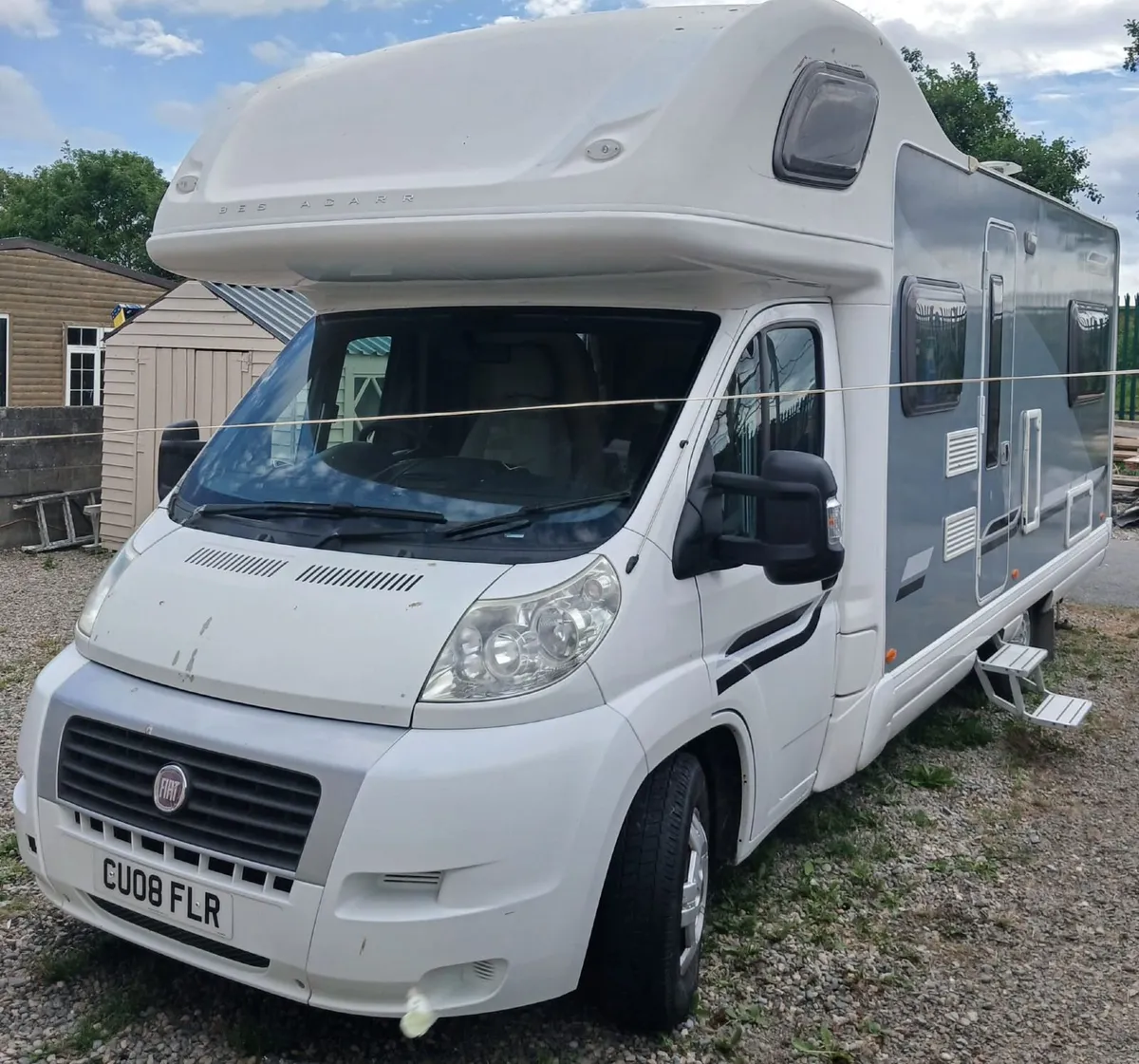 Camper - Image 1