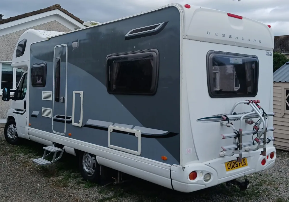 Camper - Image 3
