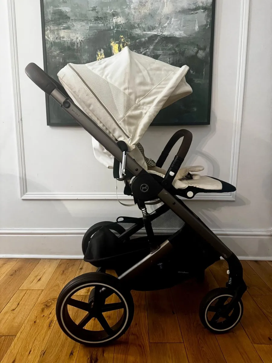 Premium Cybex Balios S Lux 3-in-1 Travel System + - Image 2