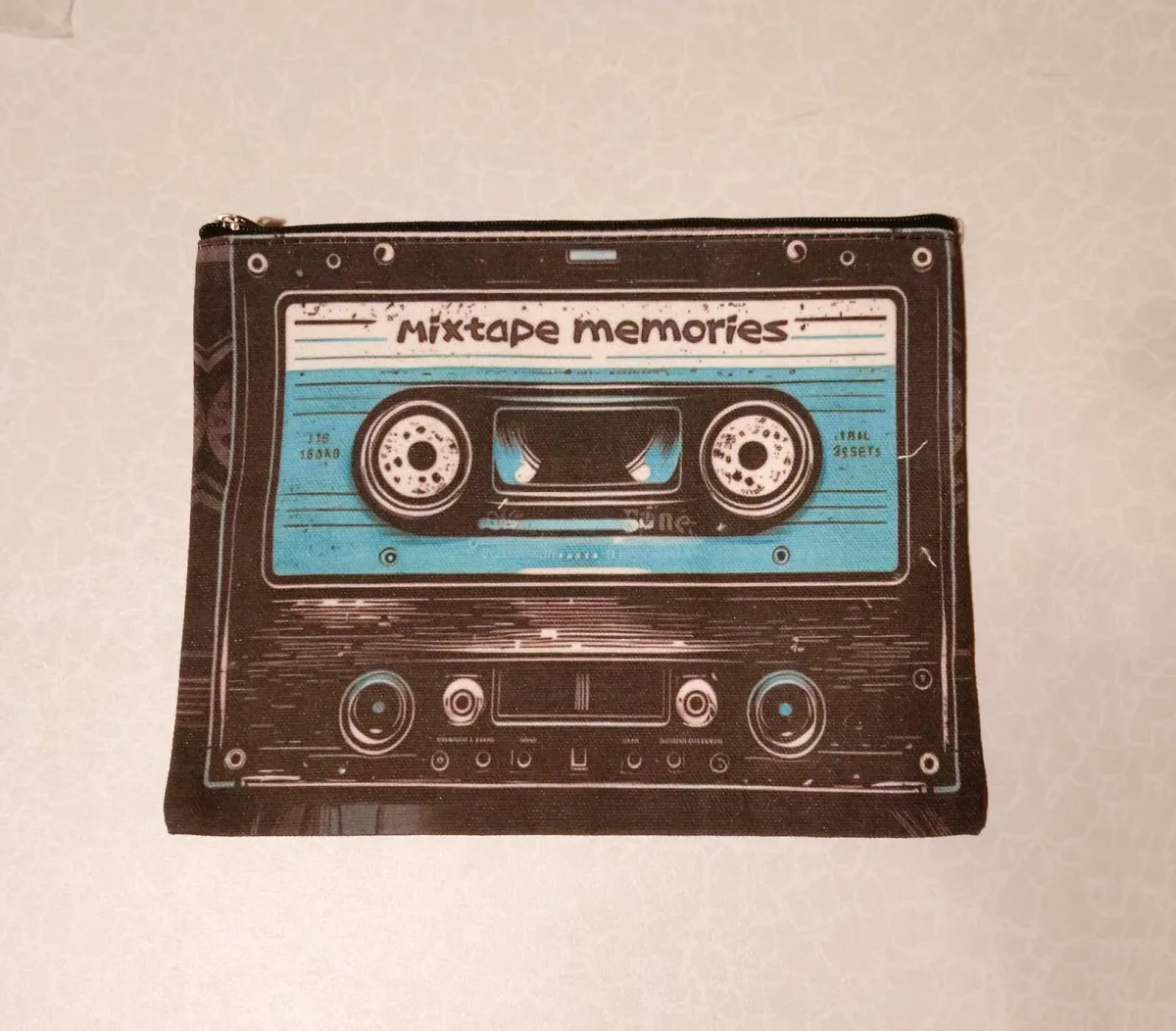 Small, 80's Cassette Lookalike Storage Bag (New). - Image 1