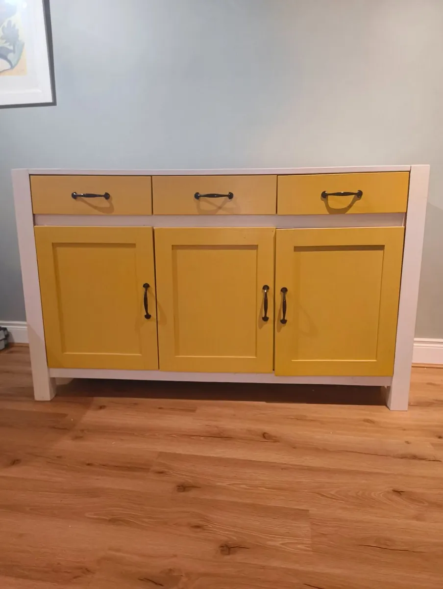 Cupboard/ Cabinet - Image 2