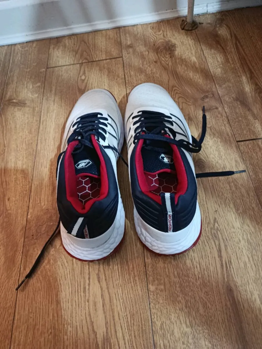 Size 12 Golf Shoes. - Image 2