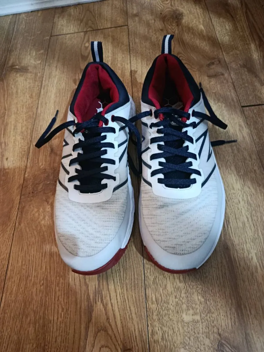 Size 12 Golf Shoes. - Image 1