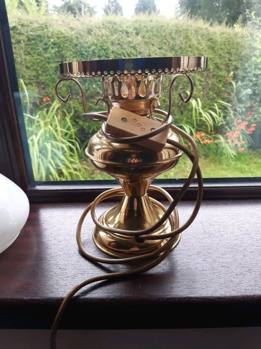 Lamp - Image 1
