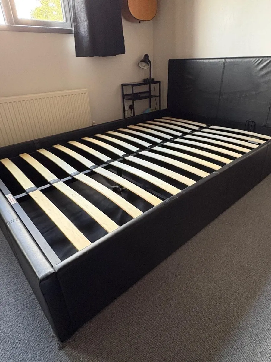 Ottoman Bed - Image 1
