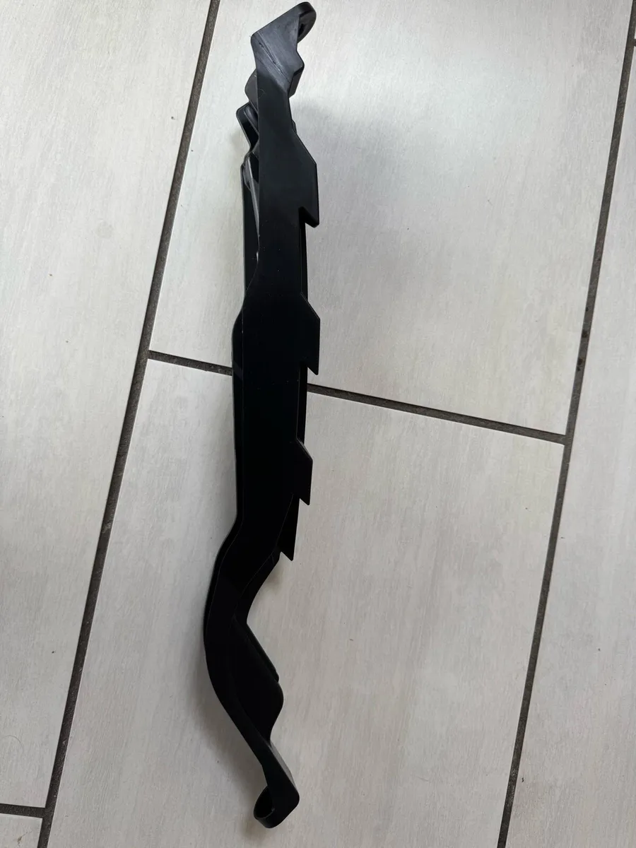 Lexus nx300h left side wing - Image 4