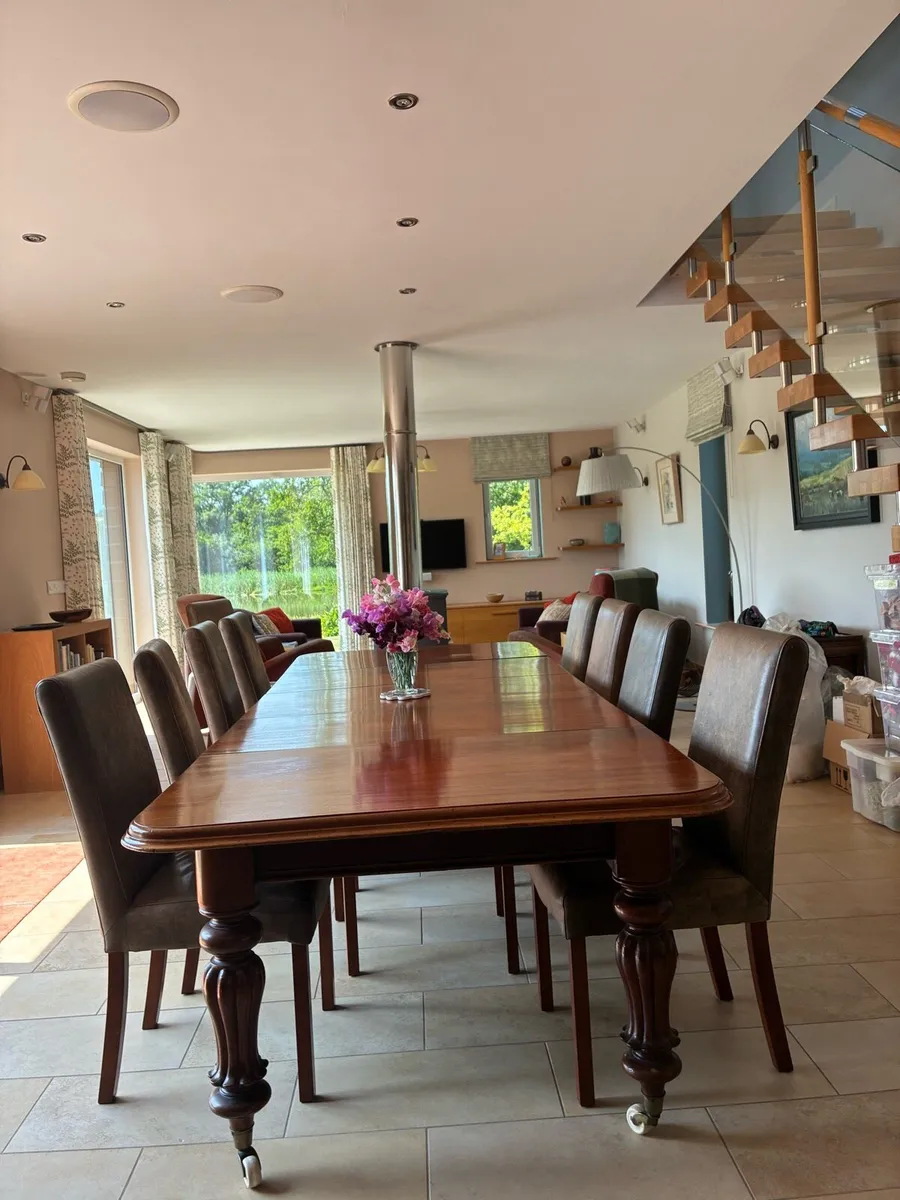 Mahogany Dining Room Table - Image 1