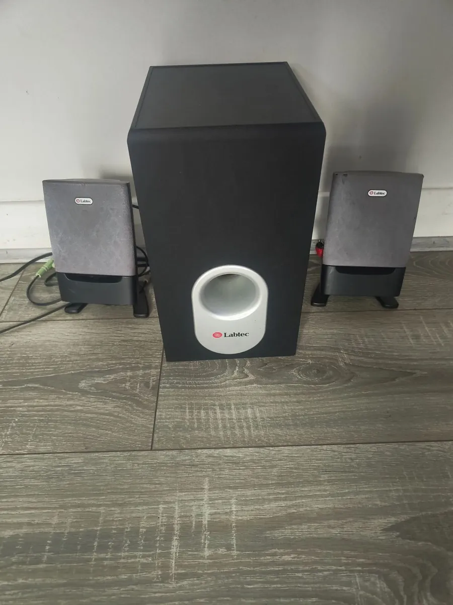 Labtec Subwoofer with Speakers - Image 1