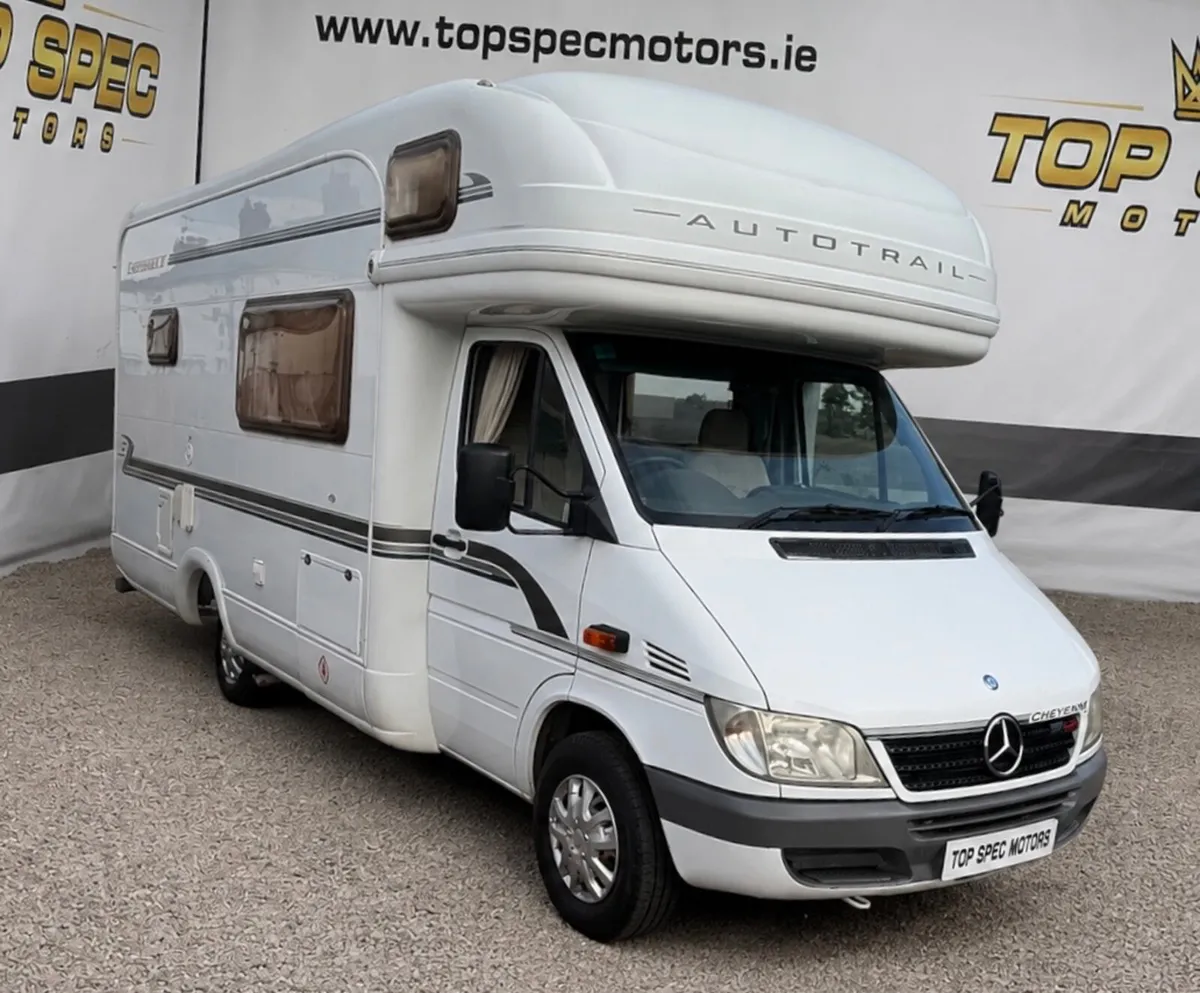 2004 AUTOTRAIL CHEYENNE - Image 1