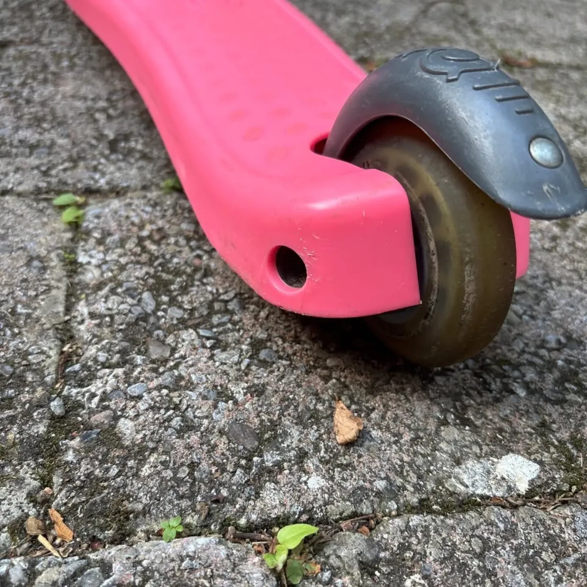 Scooter pink light up wheels - Image 2