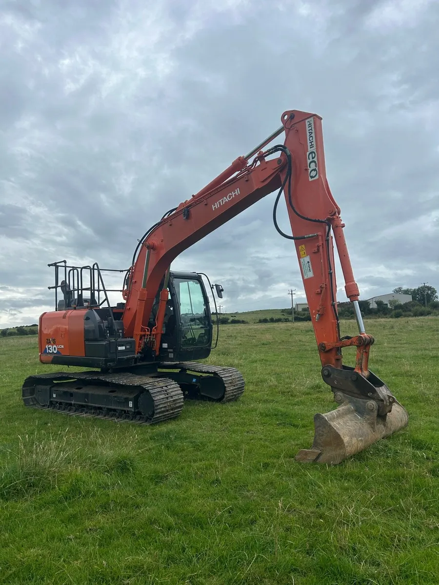 Hitachi 130-6 (No Vat) - Image 3
