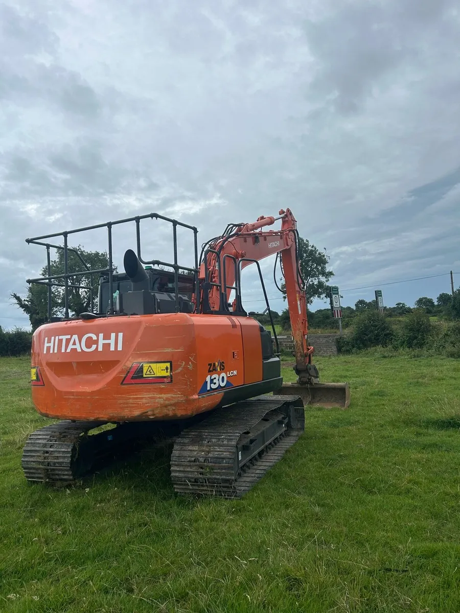 Hitachi 130-6 (No Vat) - Image 4