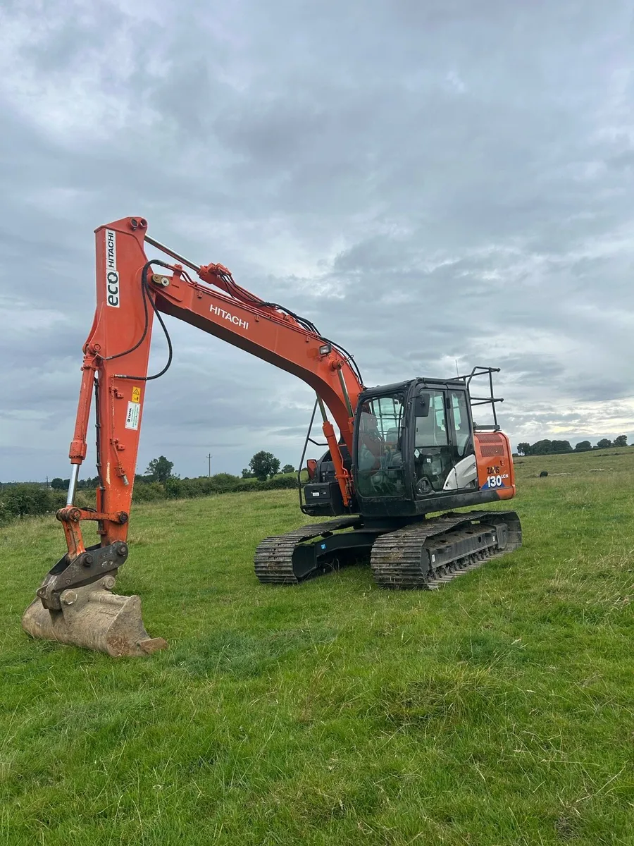 Hitachi 130-6 (No Vat) - Image 1