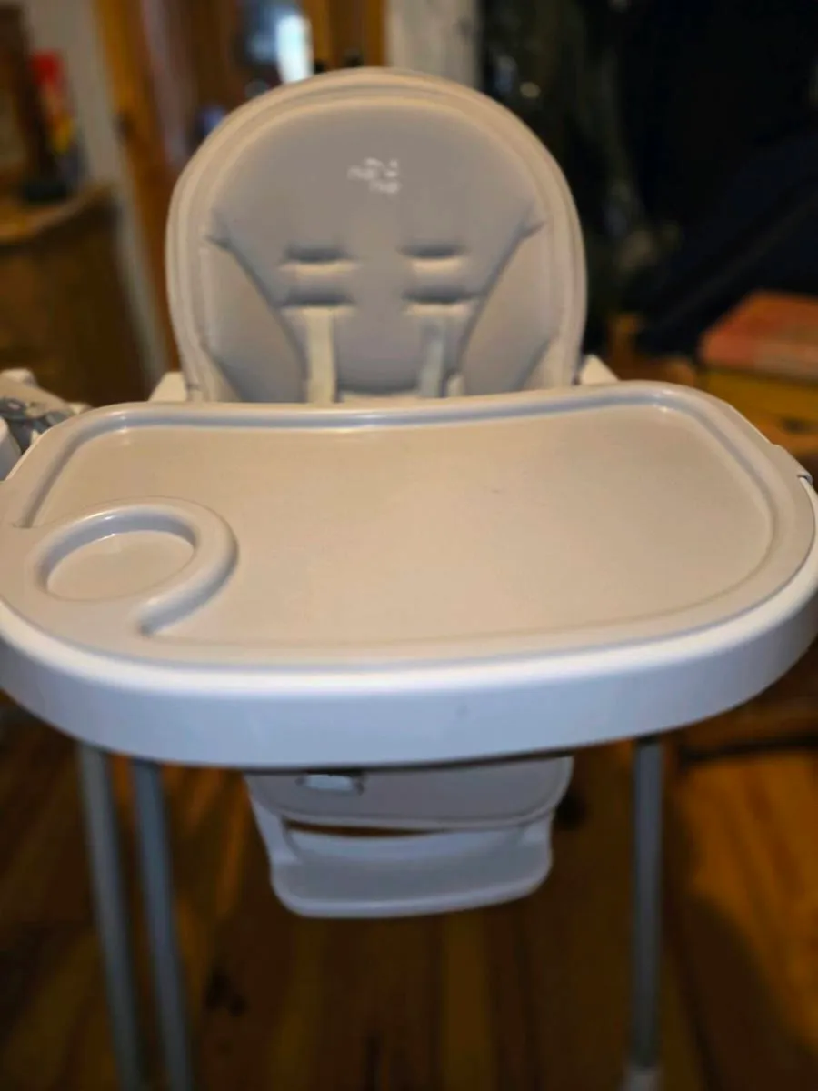 Nup Nup Highchairs - Image 4