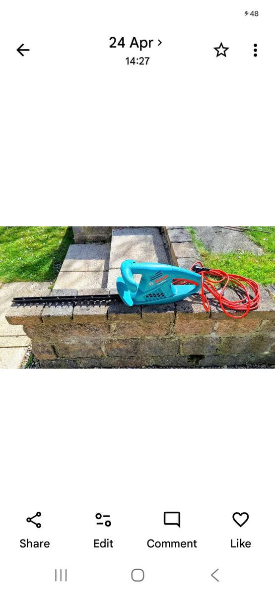 Bosch Electric Hedge Trimmer - Image 1
