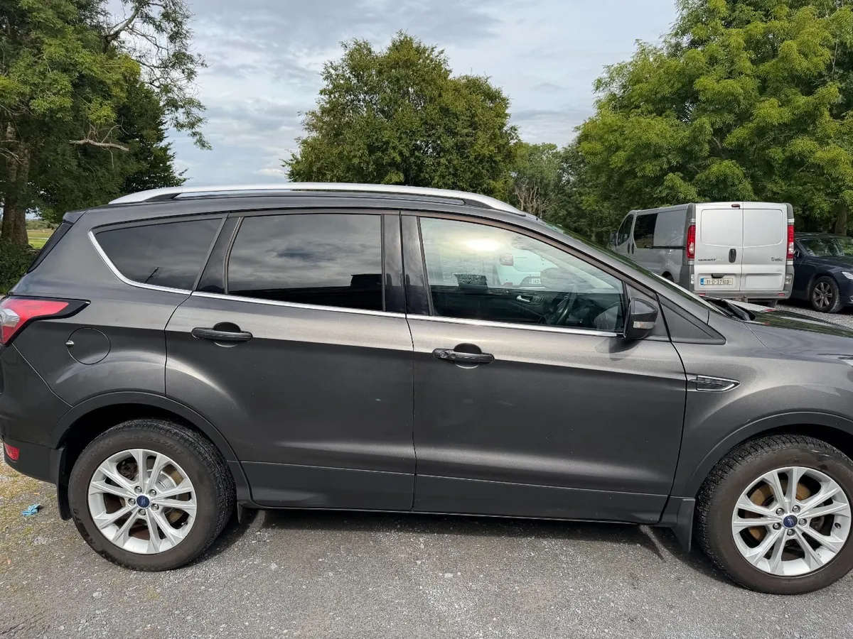 Ford Kuga 2019 - Image 3