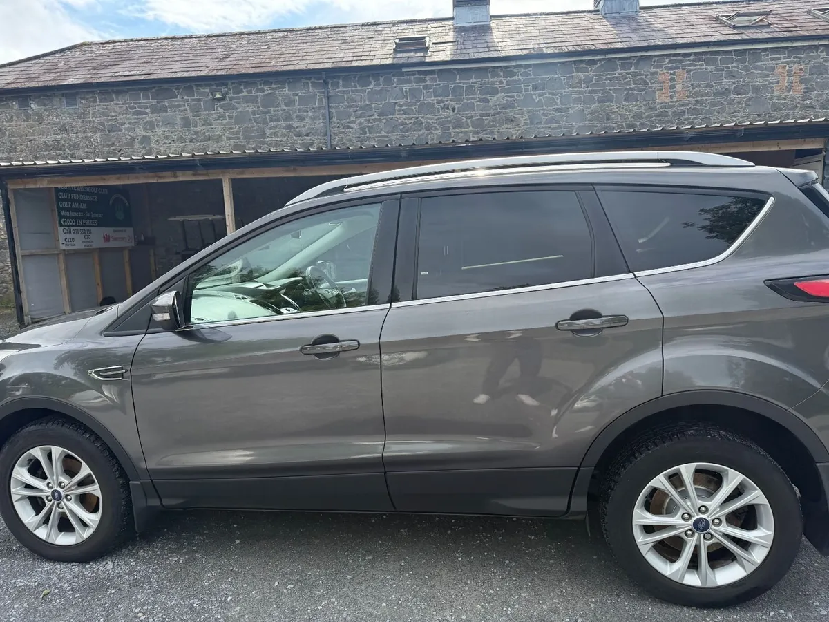 Ford Kuga 2019 - Image 2