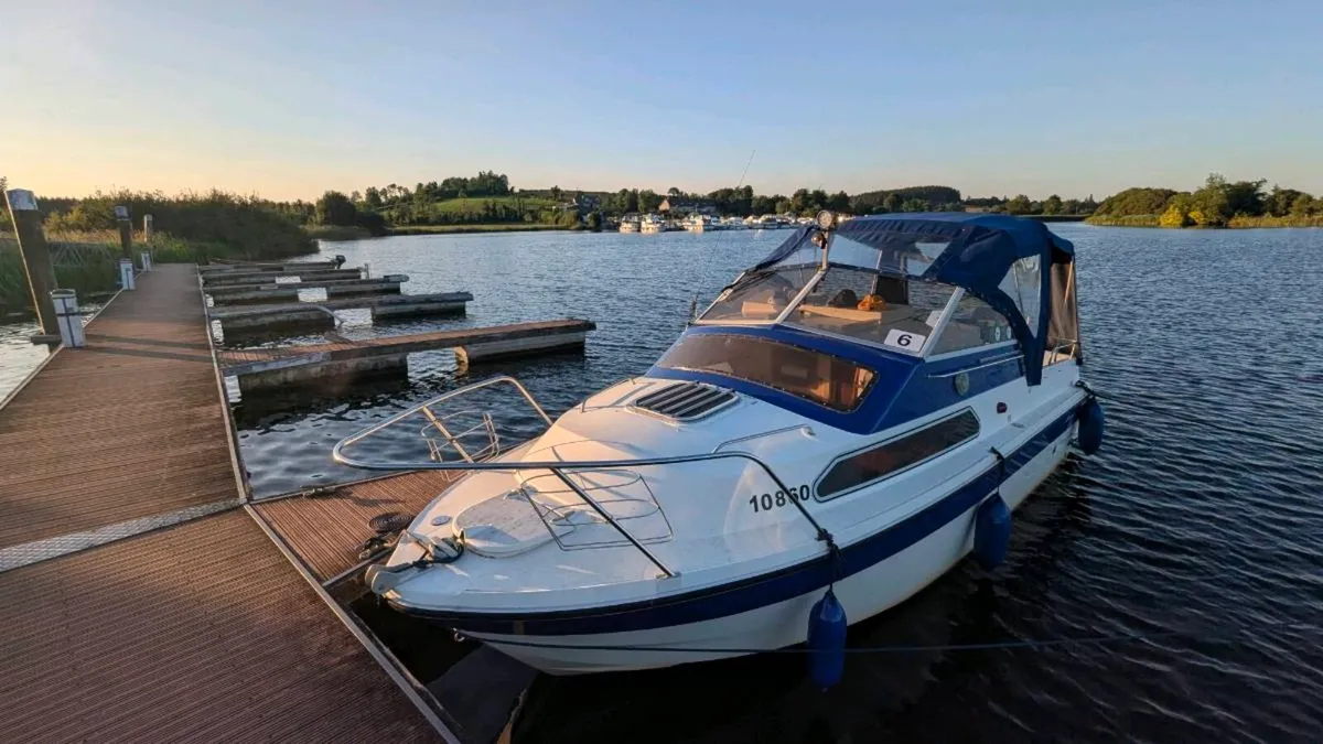 Fairline Weekender 21 - Image 1