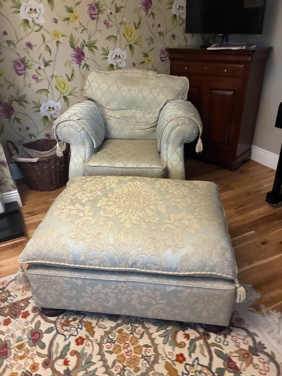 Suite 3 Seater Two Seater and chair - Image 3