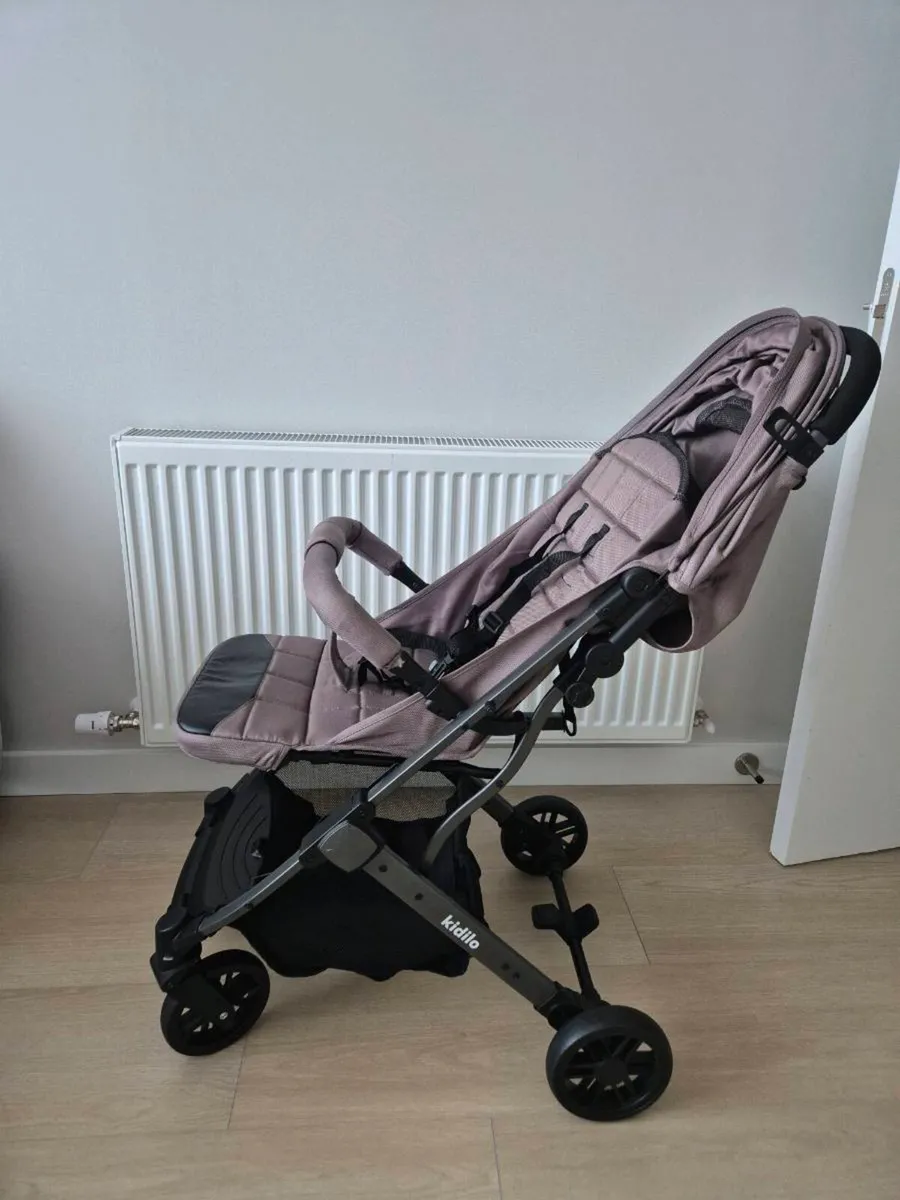 Travel buggy - Image 1