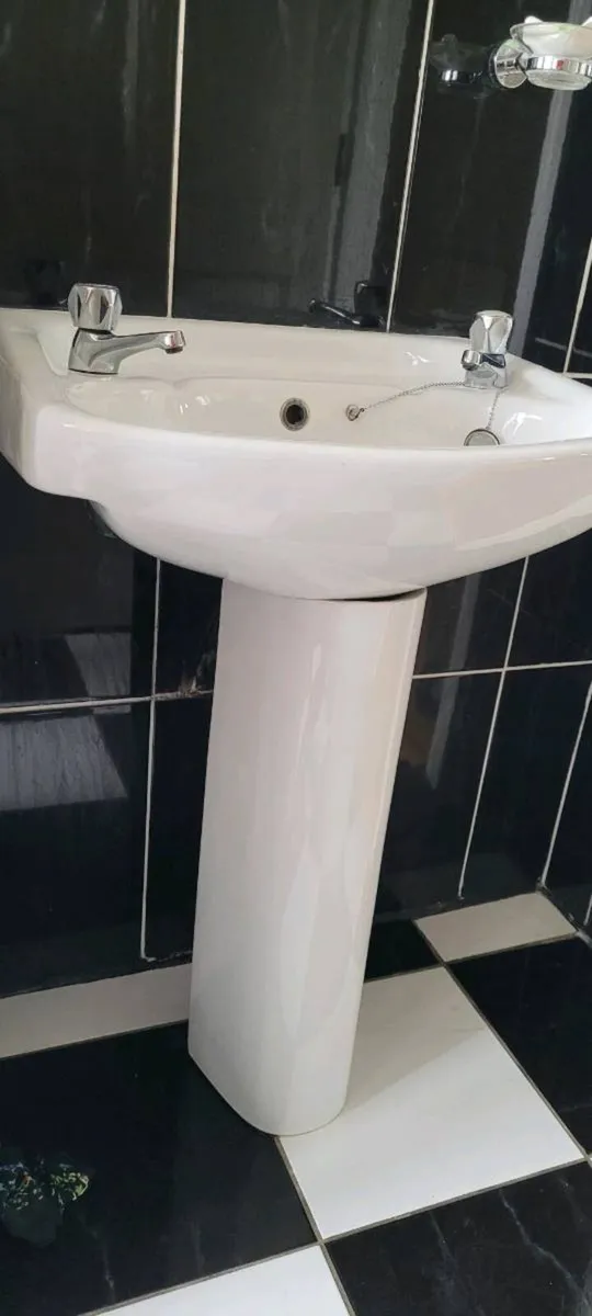 Basin and Pedestal