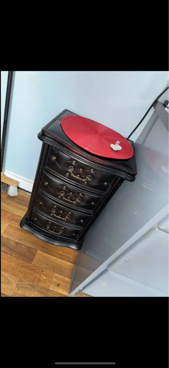 Antique Furniture Set - Image 3