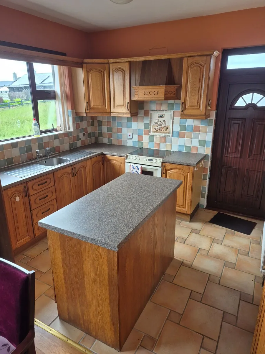 Kitchen - Image 2