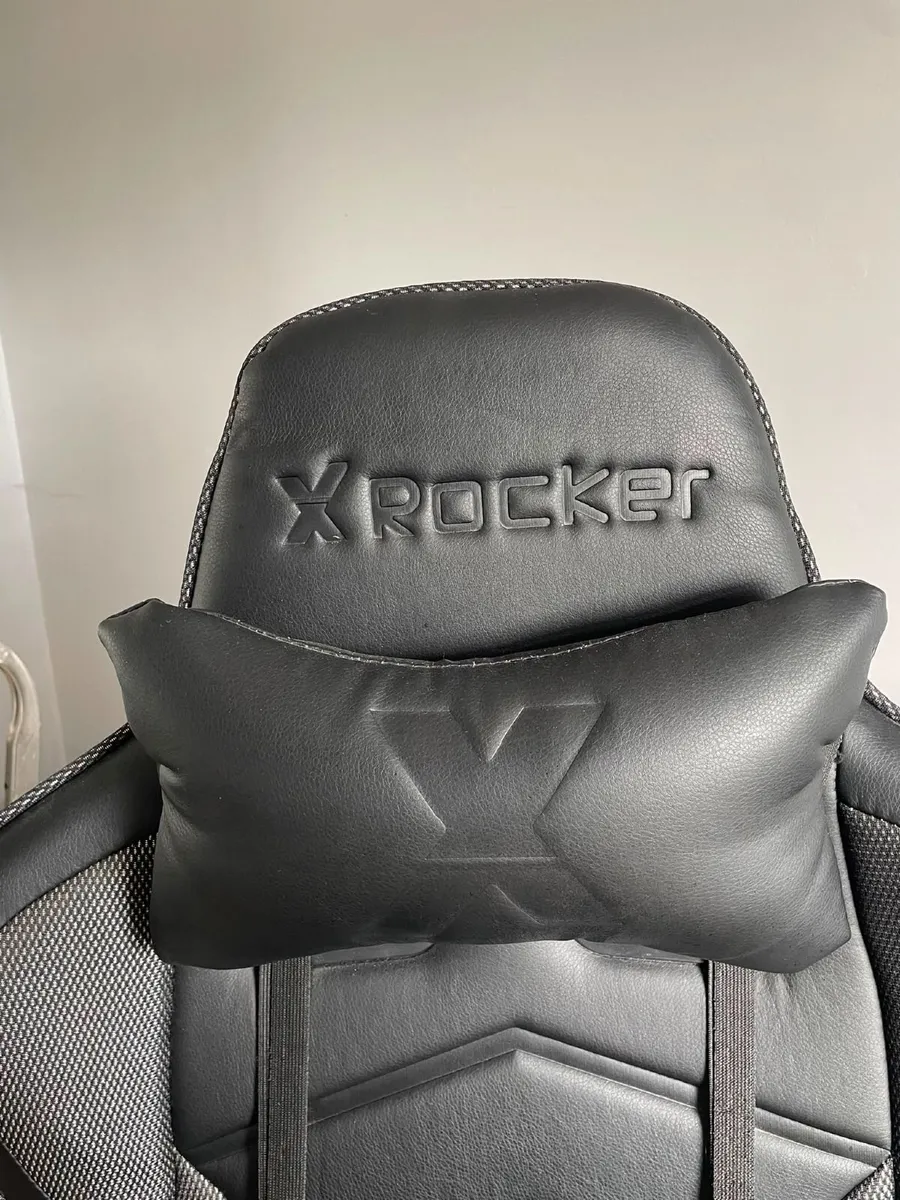Gaming chair - Image 1