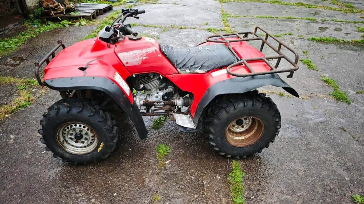 Honda Big Red 300 4x4 - Image 2