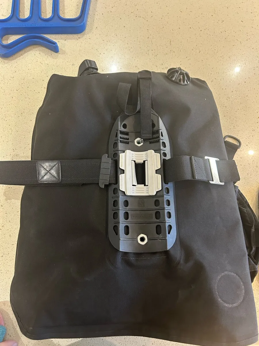 Dive Scuba pro BCD large - Image 3