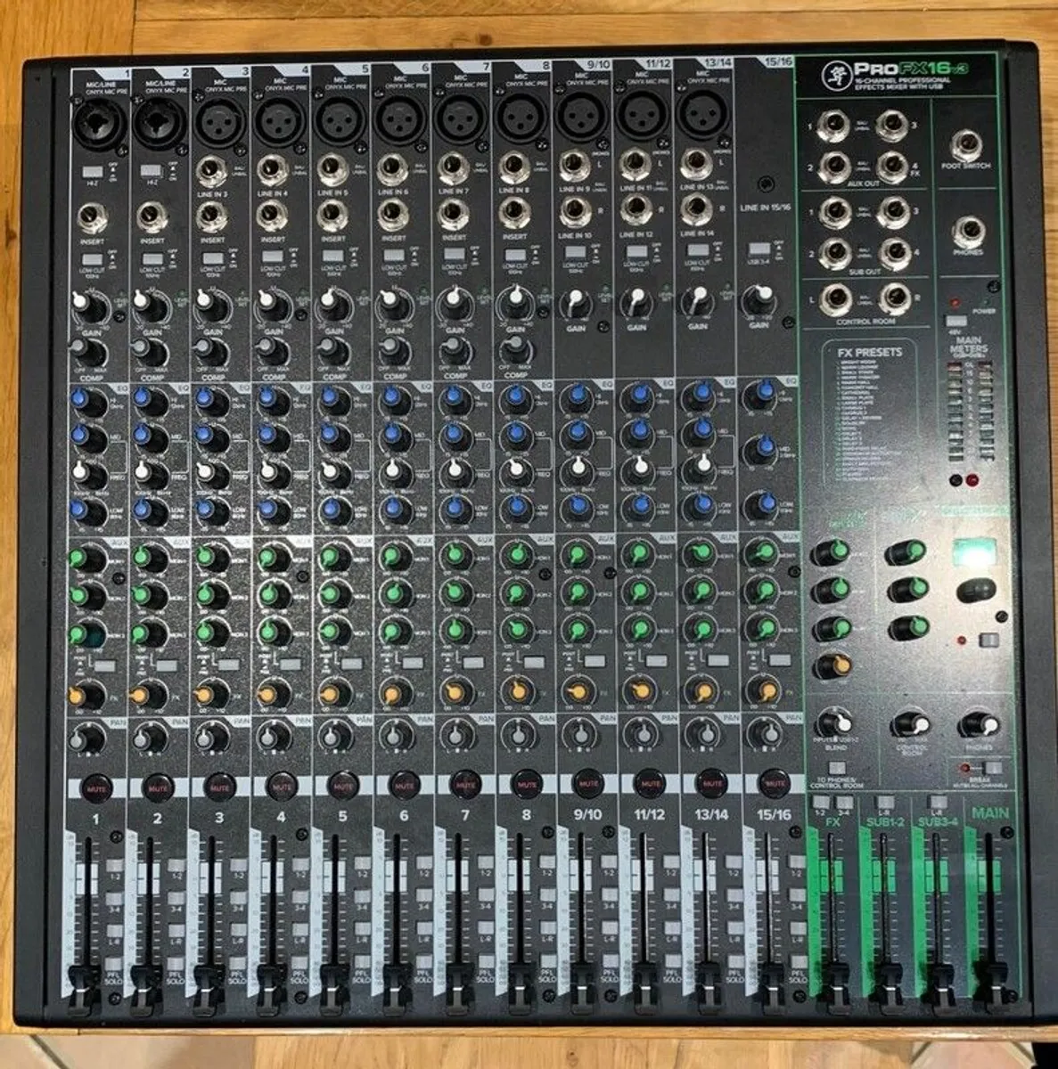 Mackie ProFX16v3 Analog Desk - Image 3