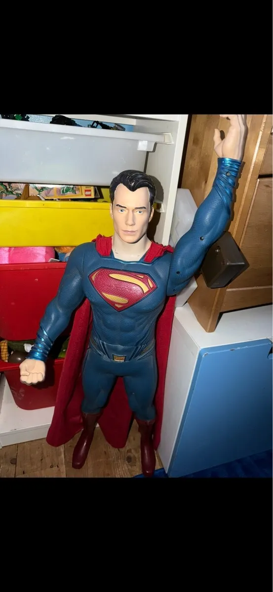 Superman Life Size - Image 2