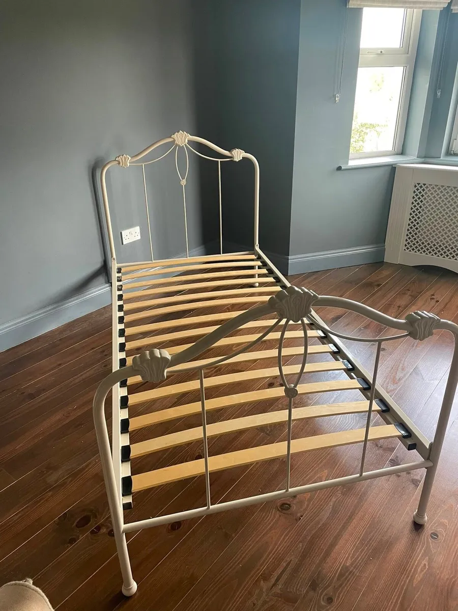 Single bed frame - Image 2