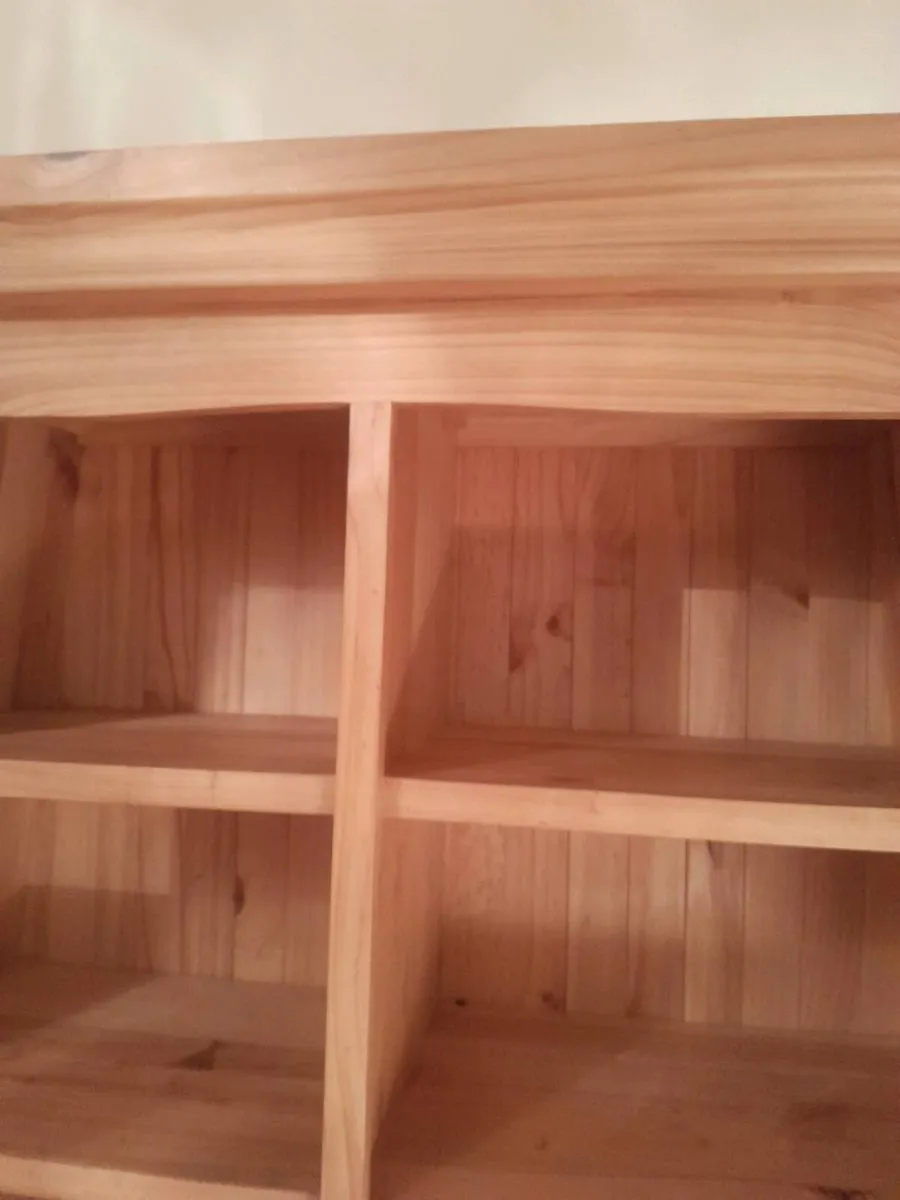 Bookcase/ - Image 2
