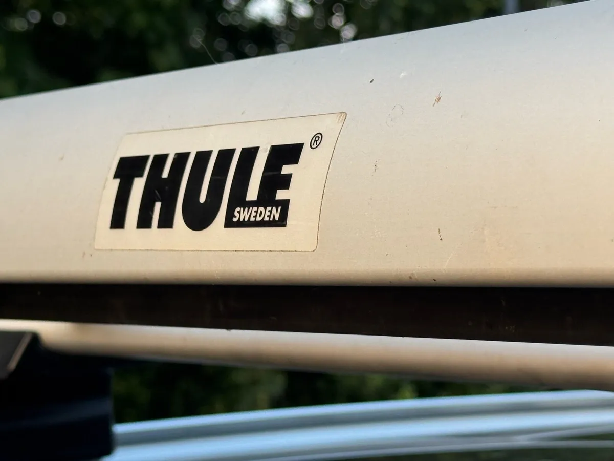Camping  Thule Roof basket cargo carrier - Image 4
