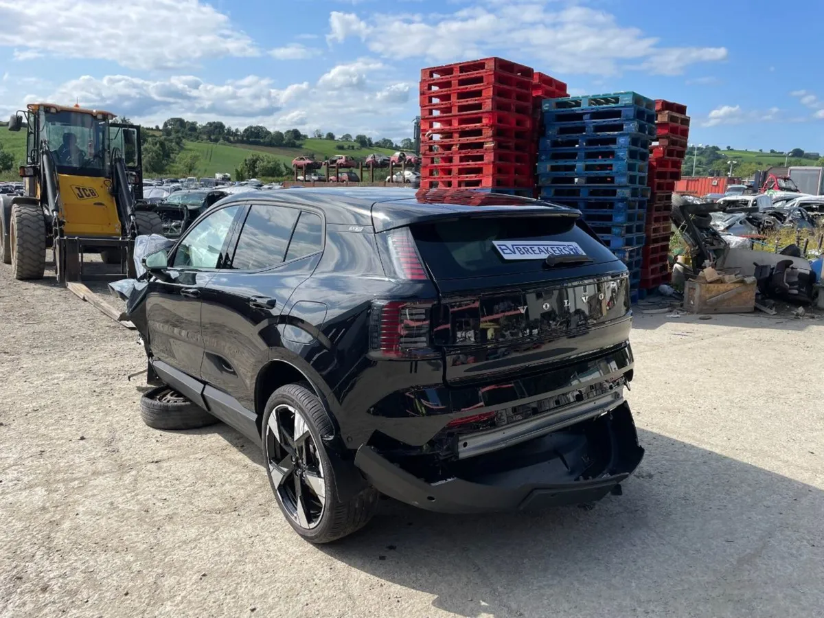 VOLVO EX30 FOR BREAKING - MULTIPLE IN STOCK - Image 4
