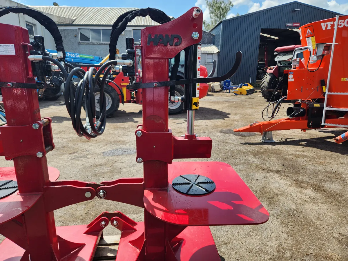 Log splitter - Image 1