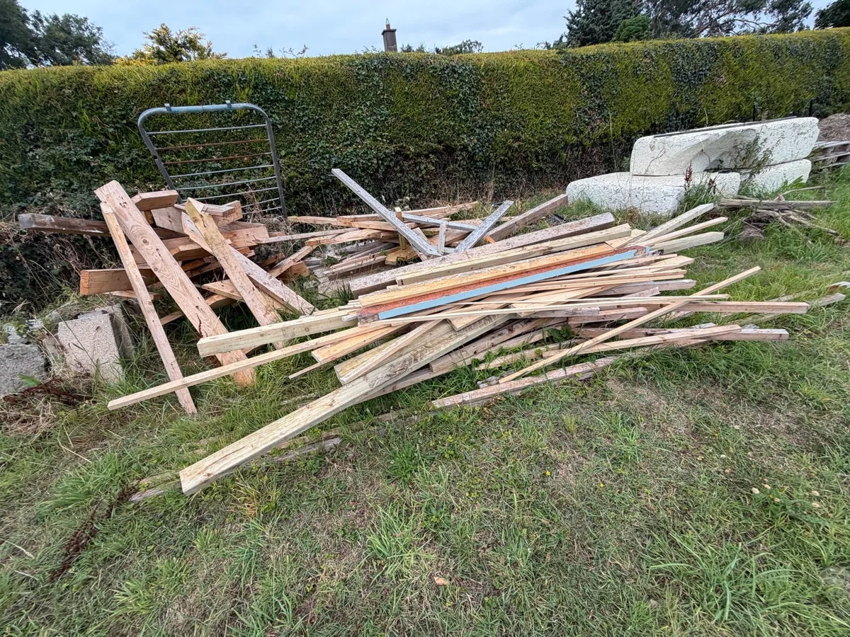 left over wood from work - Image 3
