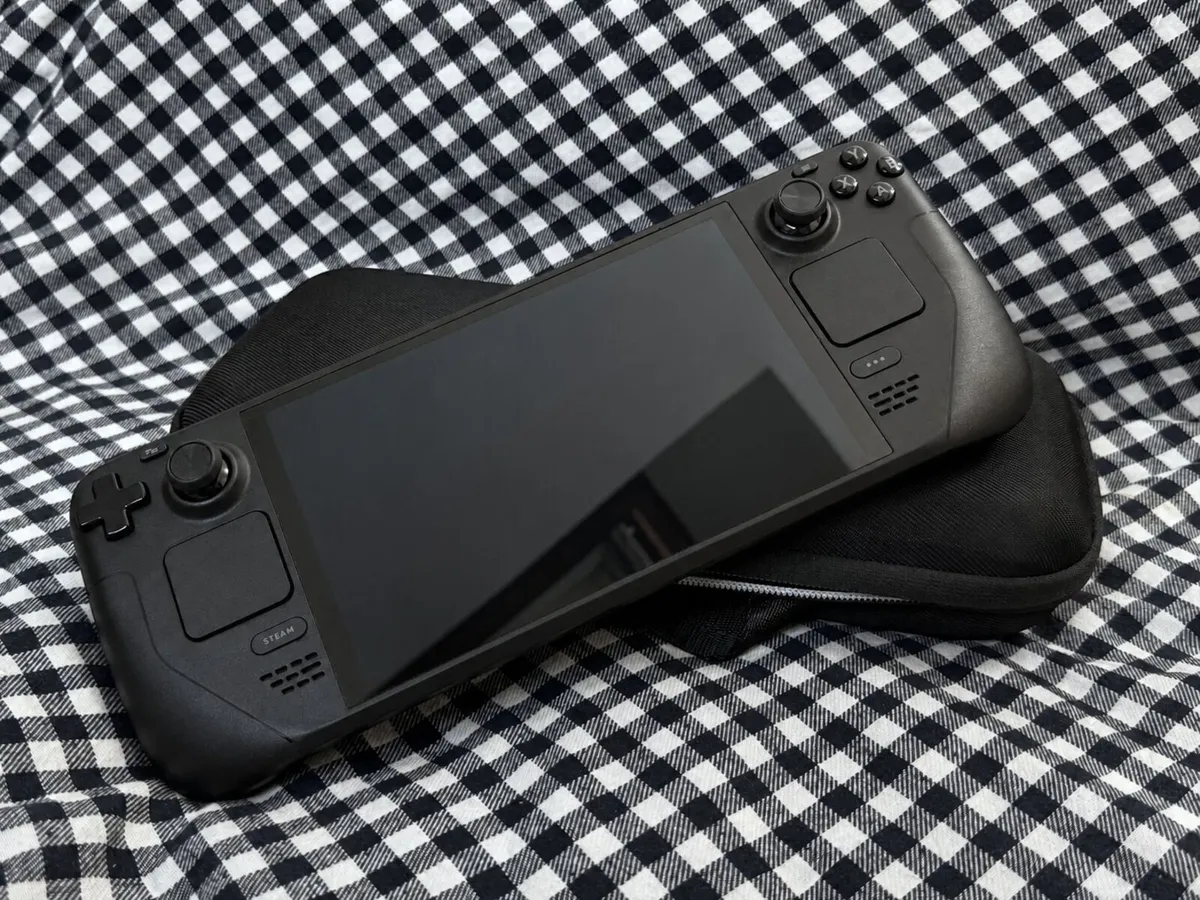 Steam Deck OLED 512GB with Case, Charger - Image 1