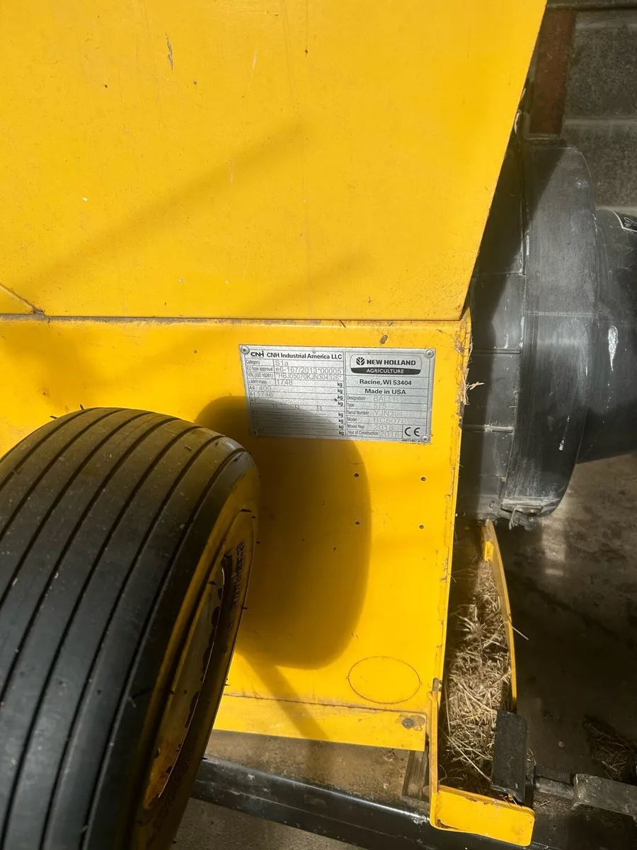New Holland BC 5070 baler - Image 2